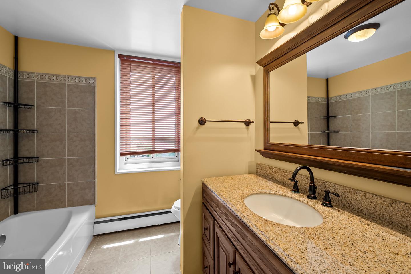 11 Slade Ave #804 Property Photo 24