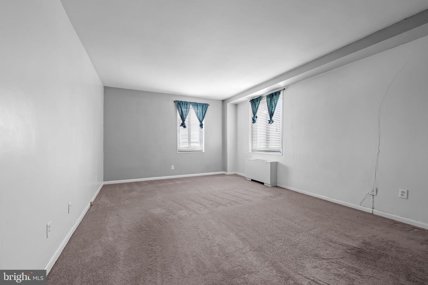 11 Slade Ave #804 Property Photo 25