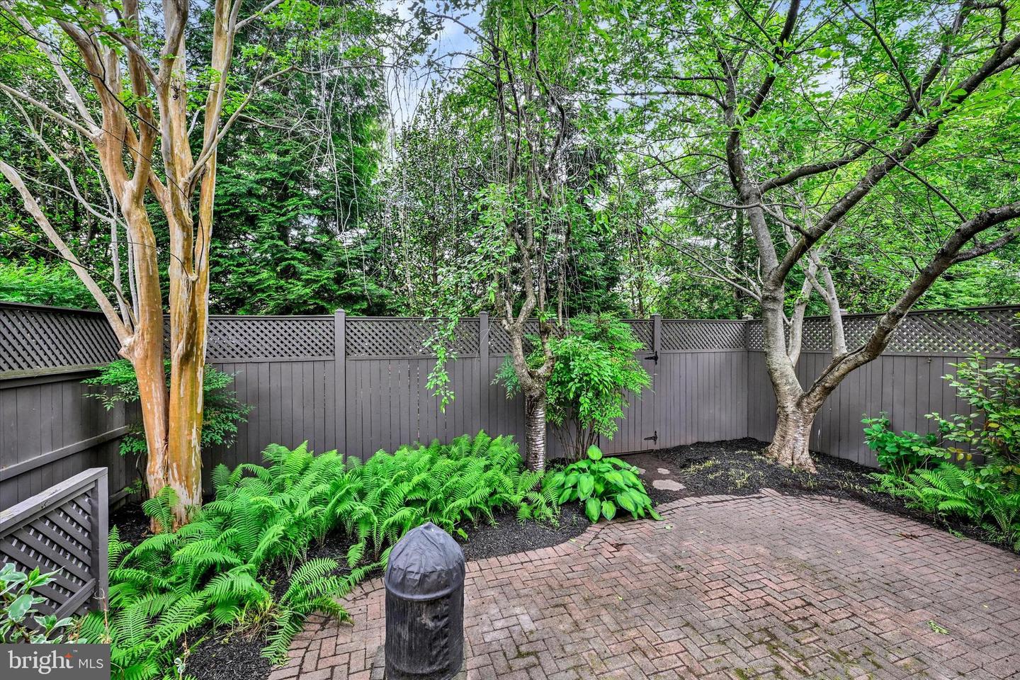 1826 Courtyard Cir #1826 Property Photo 28