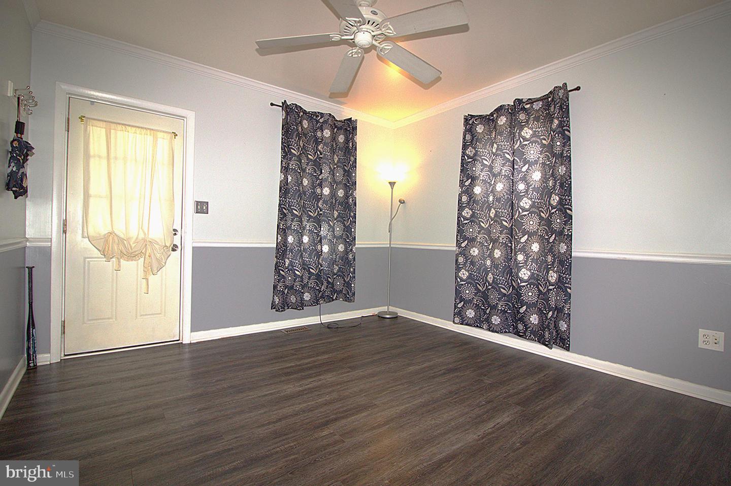 8614 Wendell Ave Property Photo 8