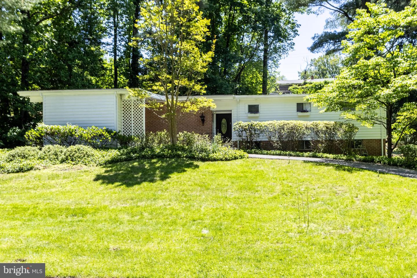 3207 Midfield Rd Property Photo 1