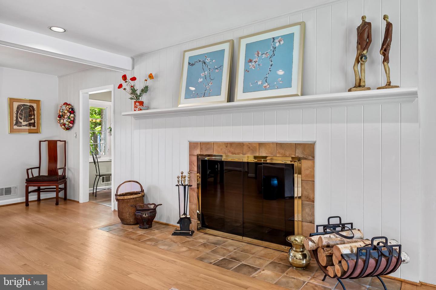 206 Charmuth Rd Property Photo 10