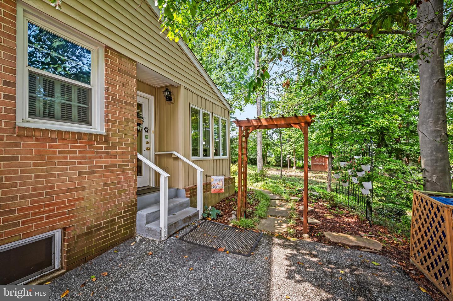 206 Charmuth Rd Property Photo 25