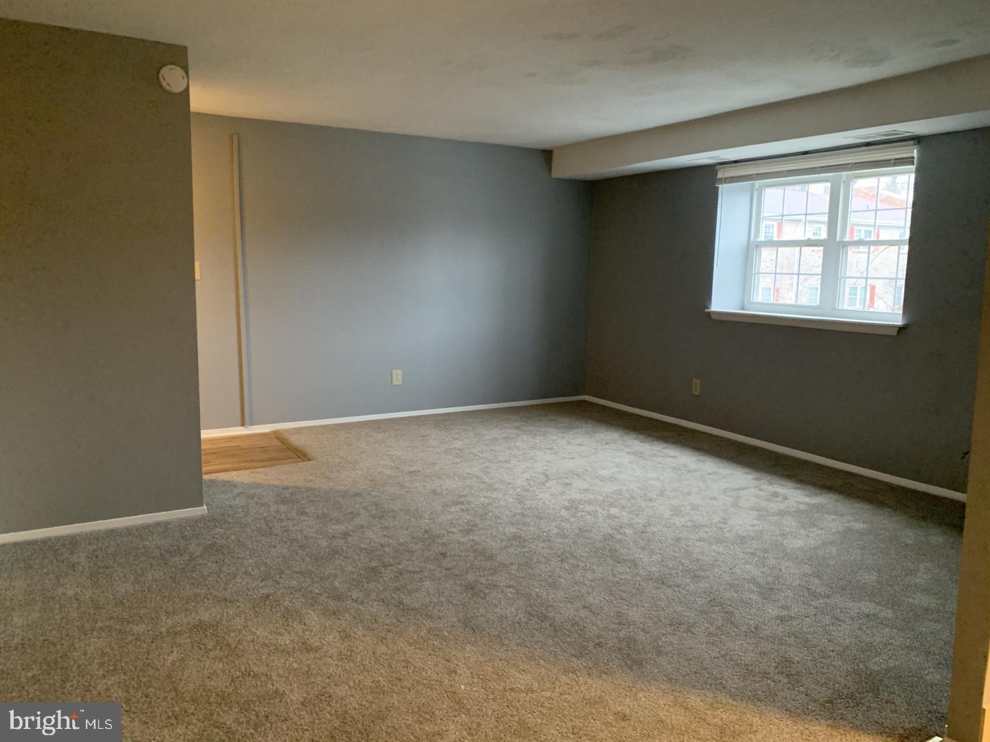 11908 Tarragon Rd #i Property Photo 3