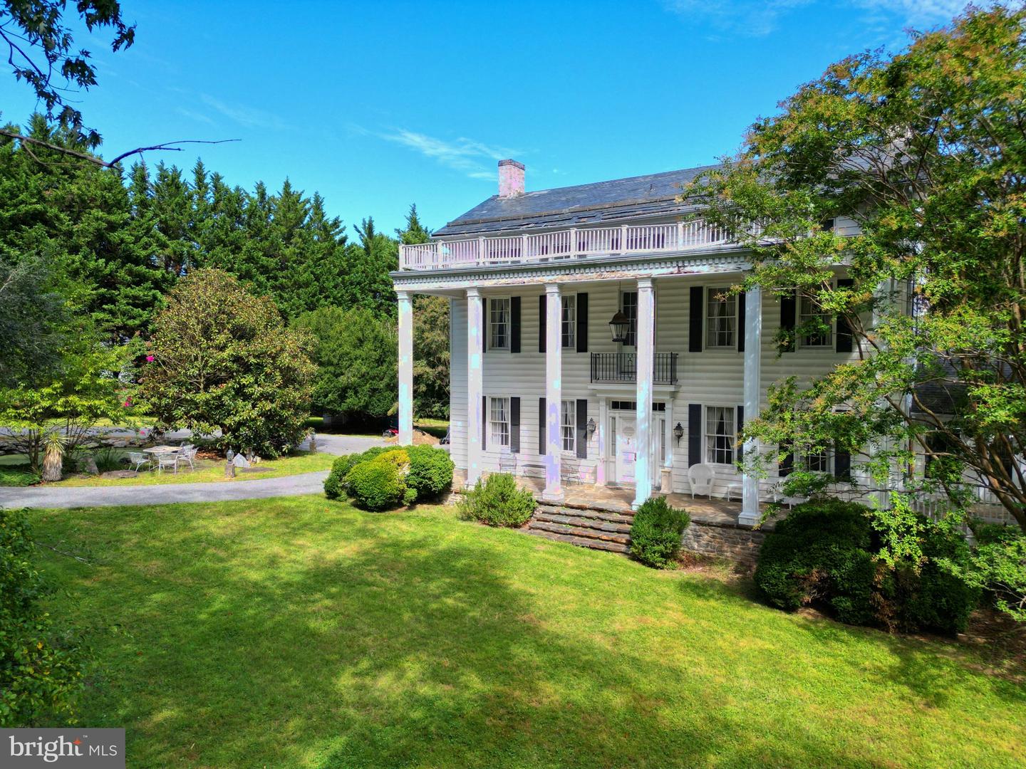 10711 Anglo Hill Rd Property Photo 1