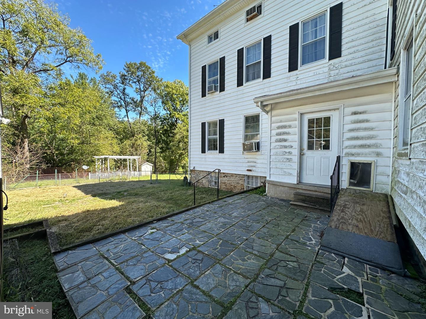 10711 Anglo Hill Rd Property Photo 5