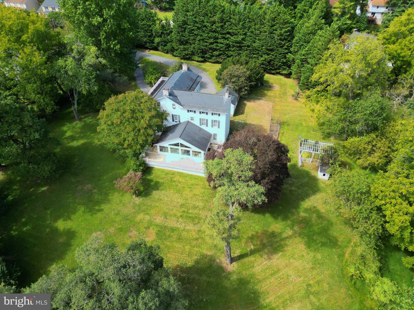 10711 Anglo Hill Rd Property Photo 9