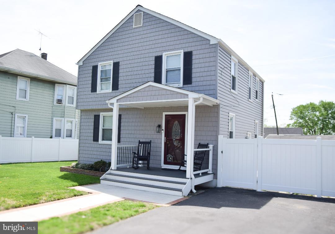 2807 Pennsylvania Ave Property Photo 1