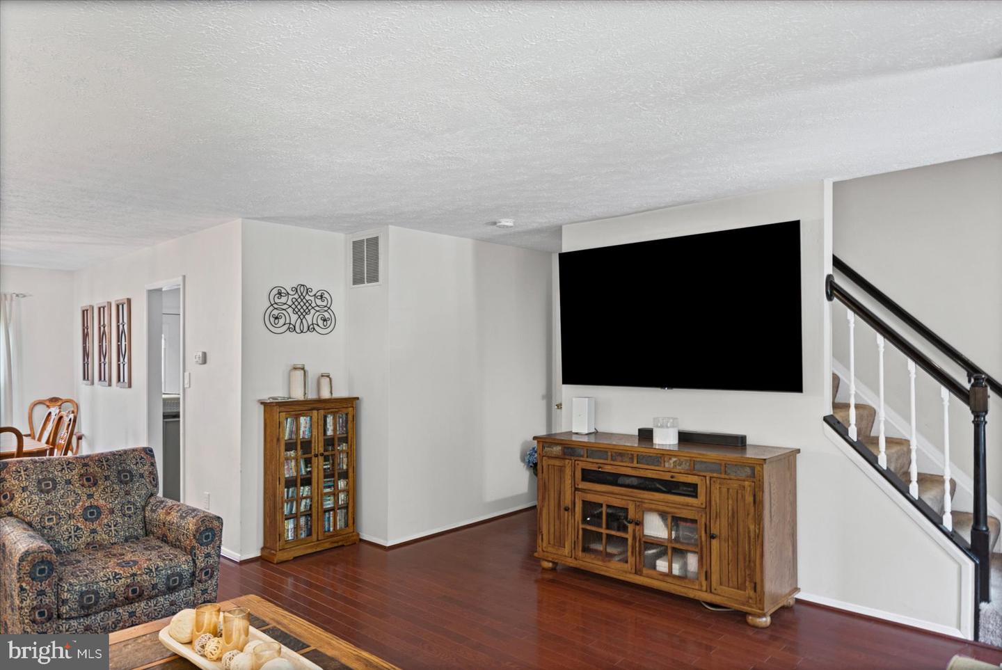 70 Stone Park Pl Property Photo 10