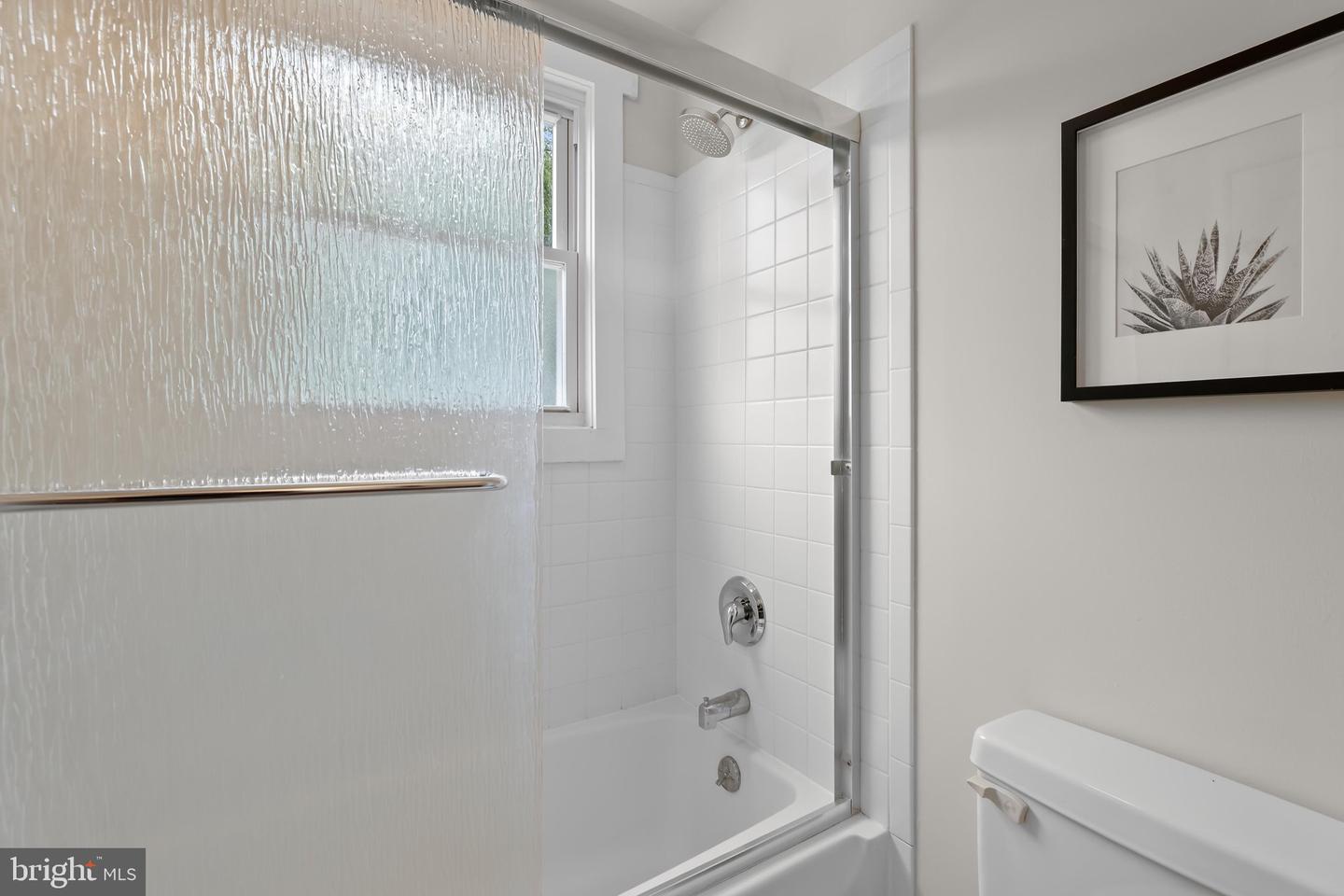 923 Arran Rd Property Photo 48