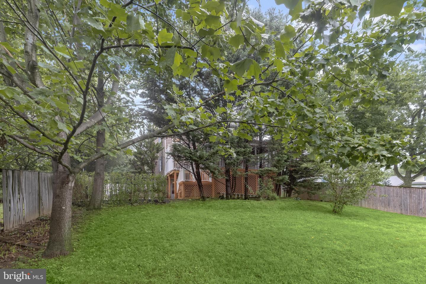 923 Arran Rd Property Photo 70