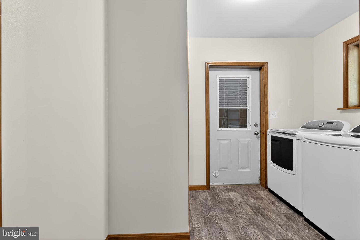 10 Brook Valley Ct Property Photo 31