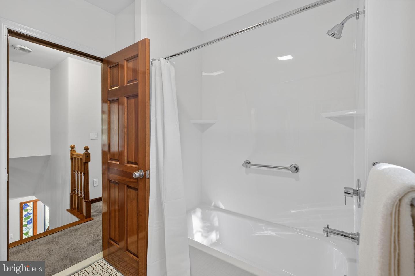 10 Brook Valley Ct Property Photo 38