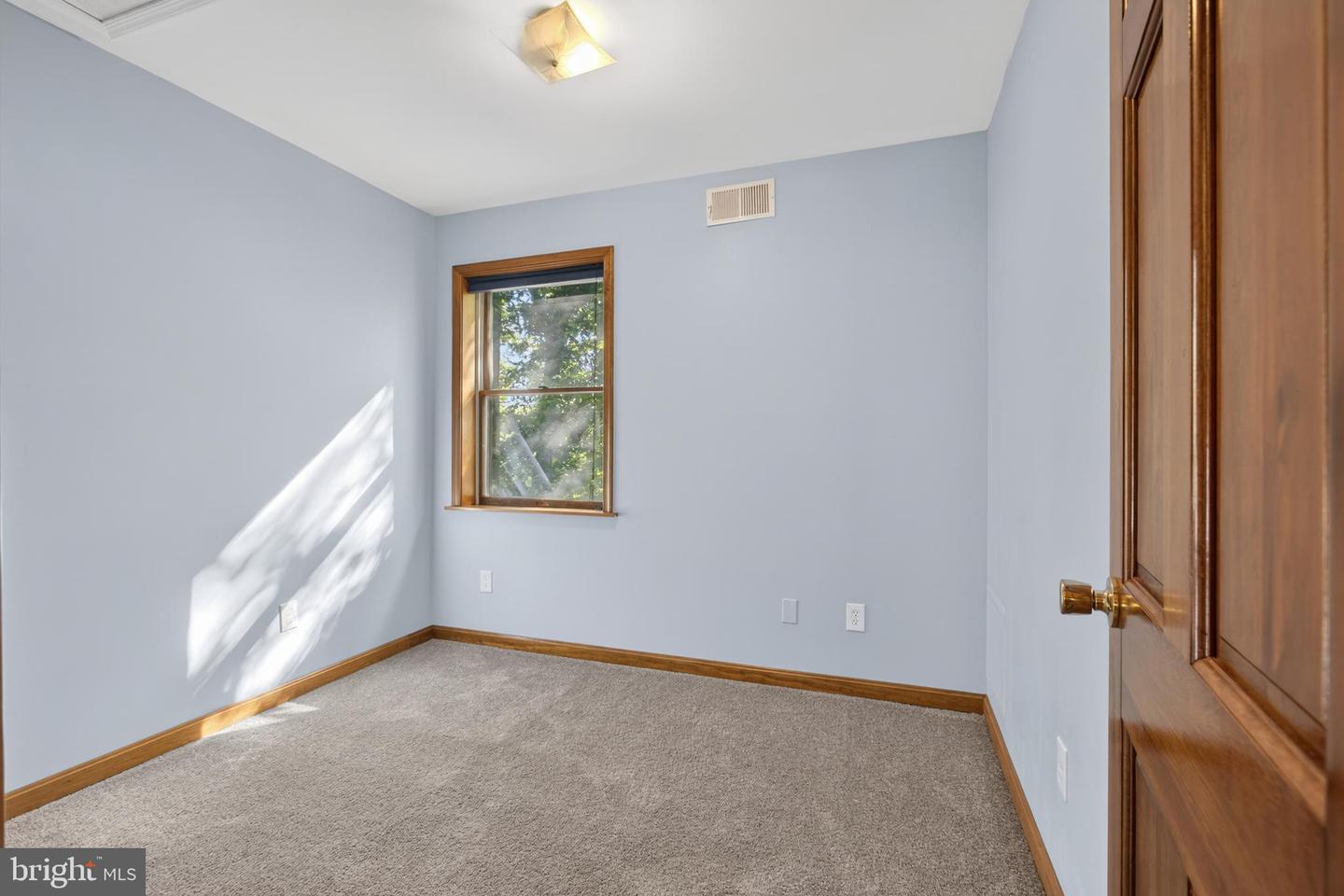10 Brook Valley Ct Property Photo 39