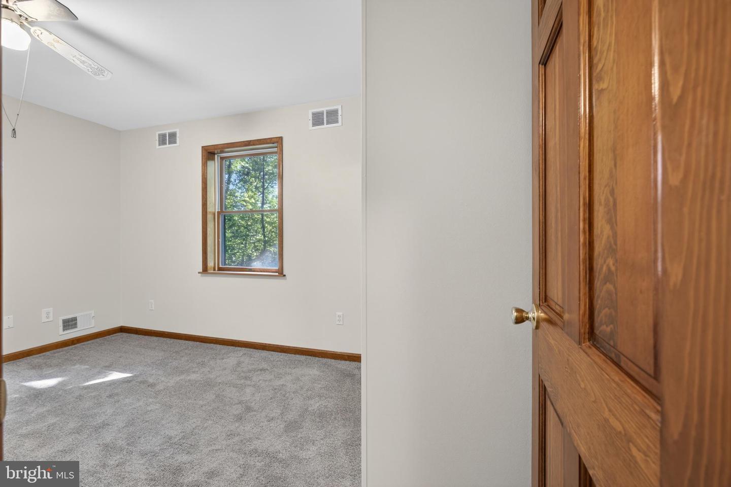 10 Brook Valley Ct Property Photo 47