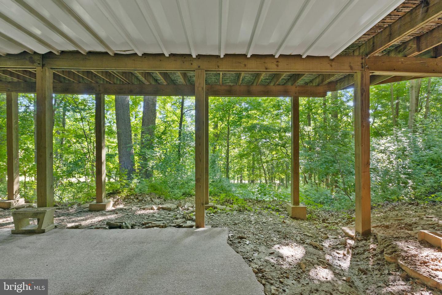 10 Brook Valley Ct Property Photo 59