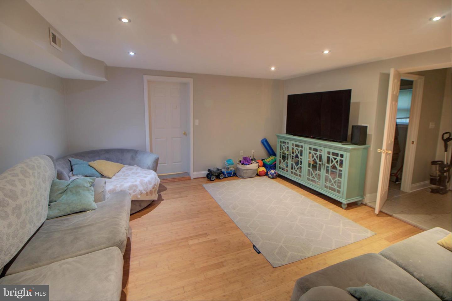 401 Bigley Property Photo 4