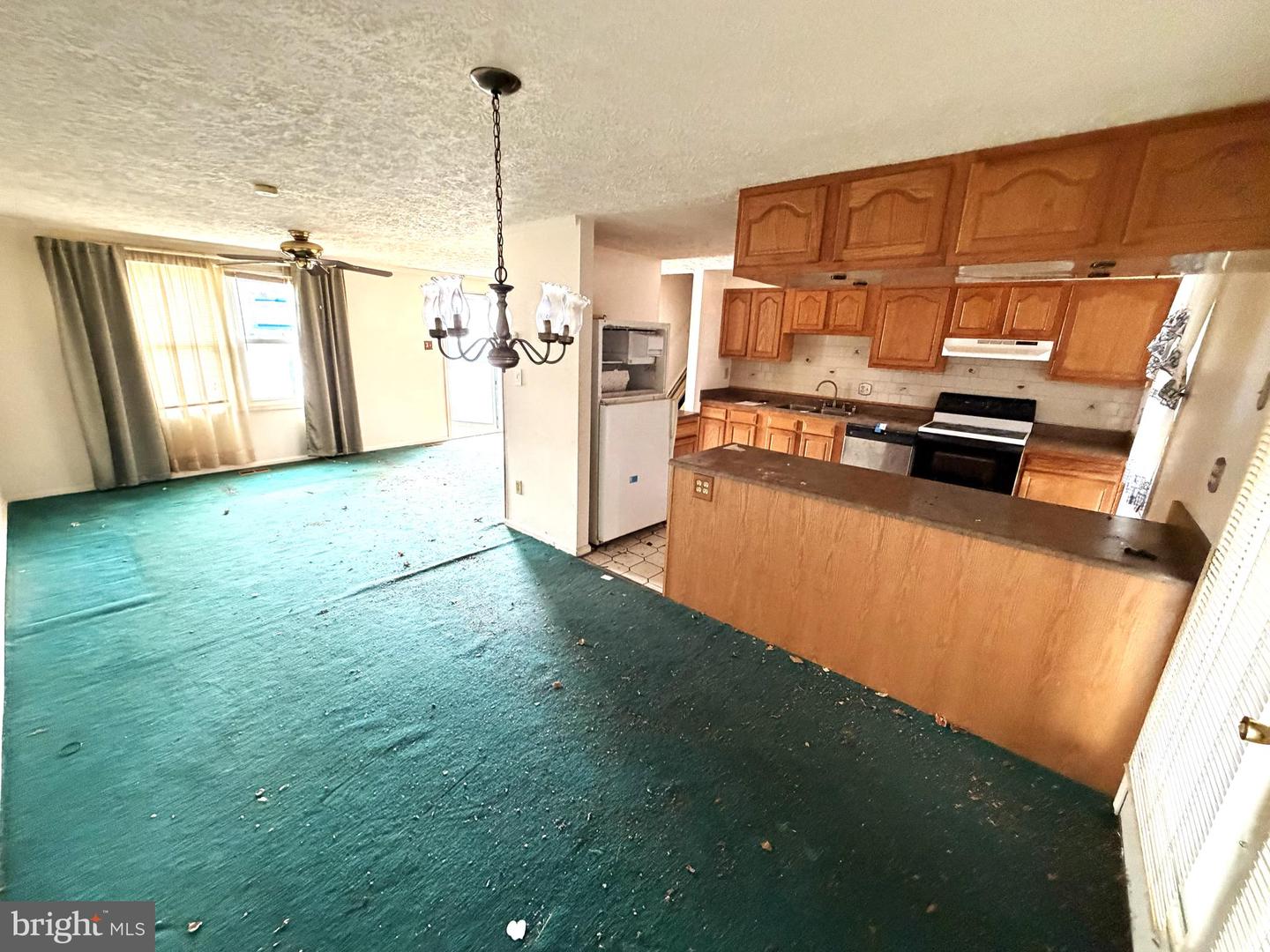 21 Woodmans Ct Property Photo 7