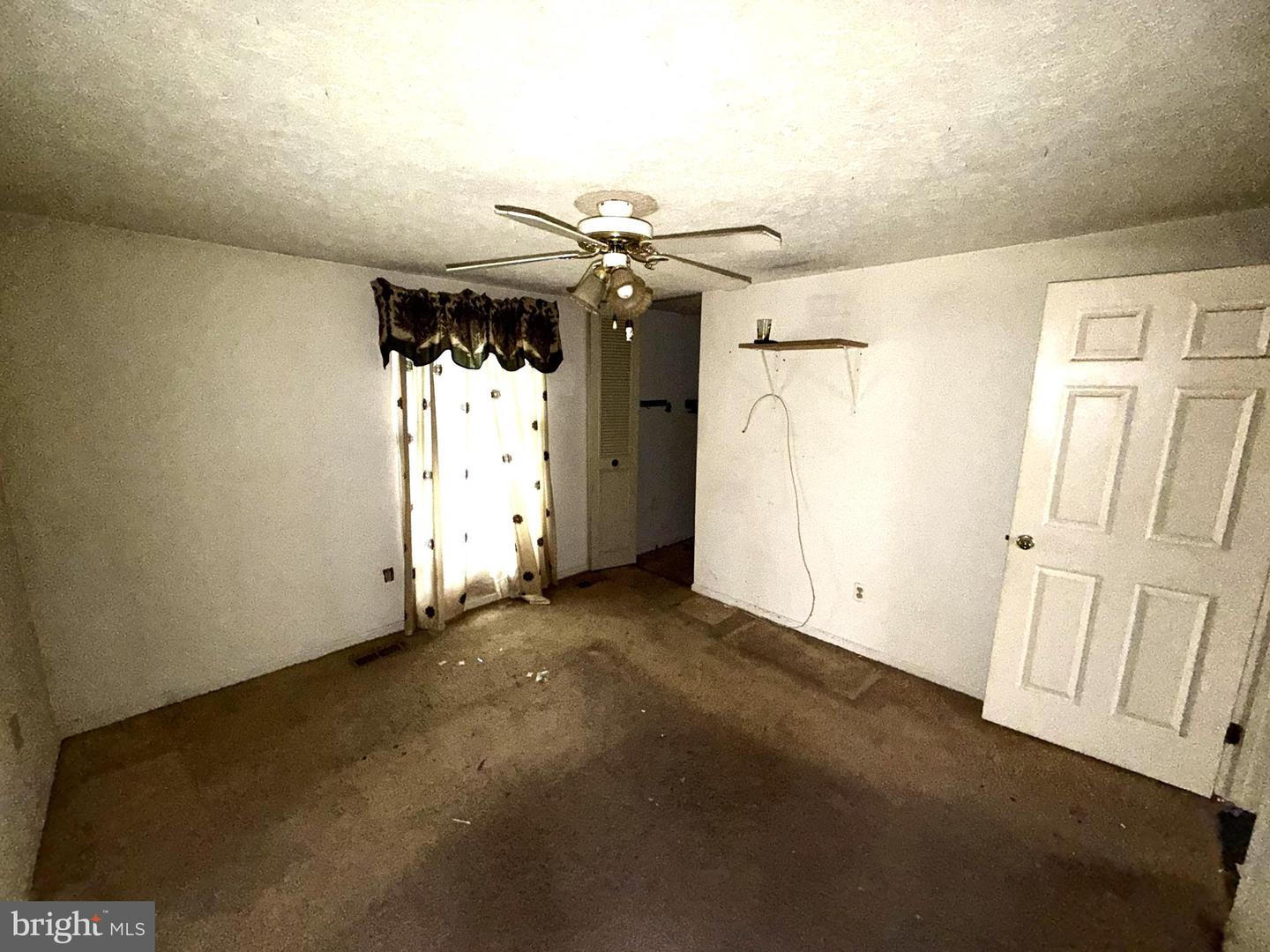 21 Woodmans Ct Property Photo 11