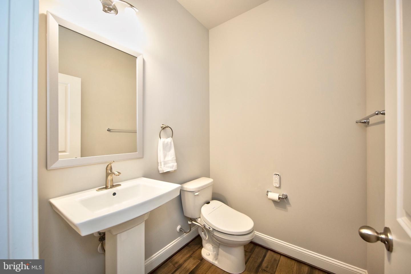 20 Jefferson Ave Property Photo 19