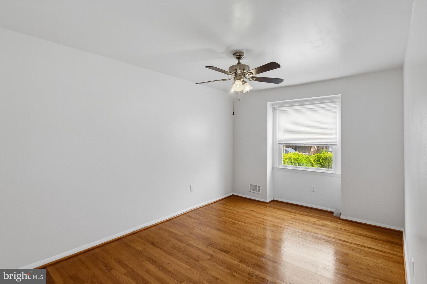 5655 Utrecht Rd Property Photo 18