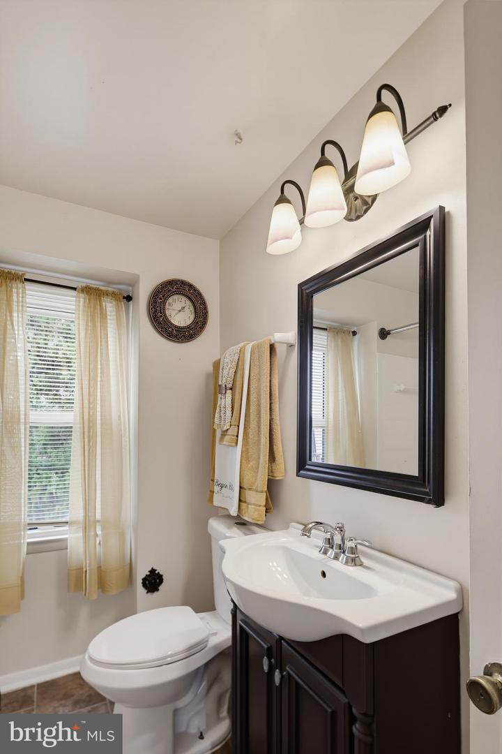 5655 Utrecht Rd Property Photo 24