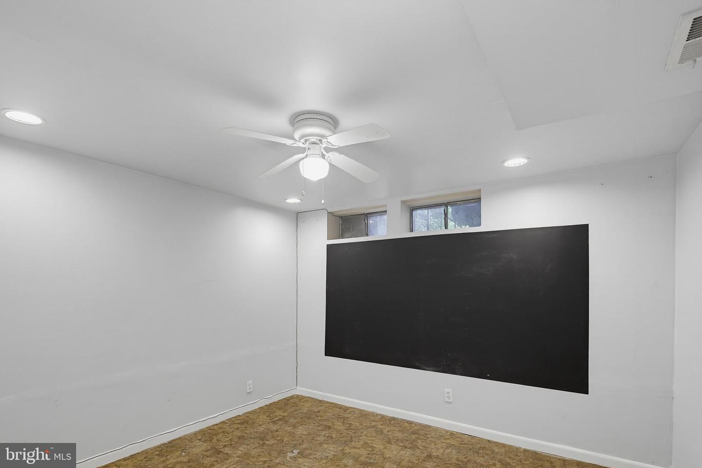 5655 Utrecht Rd Property Photo 25