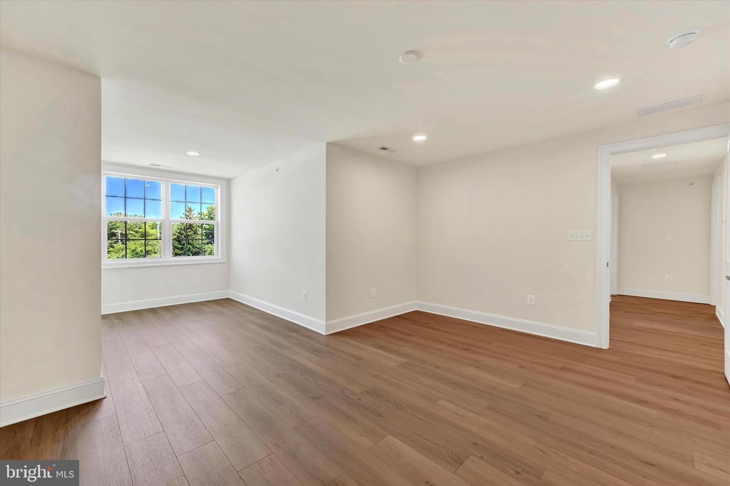 116 Villabrook Way Property Photo 29
