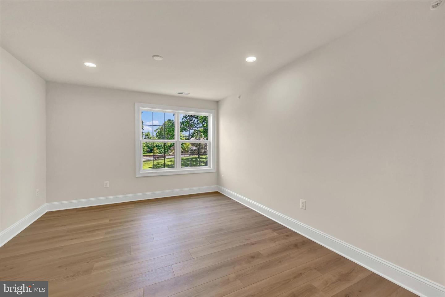116 Villabrook Way Property Photo 37