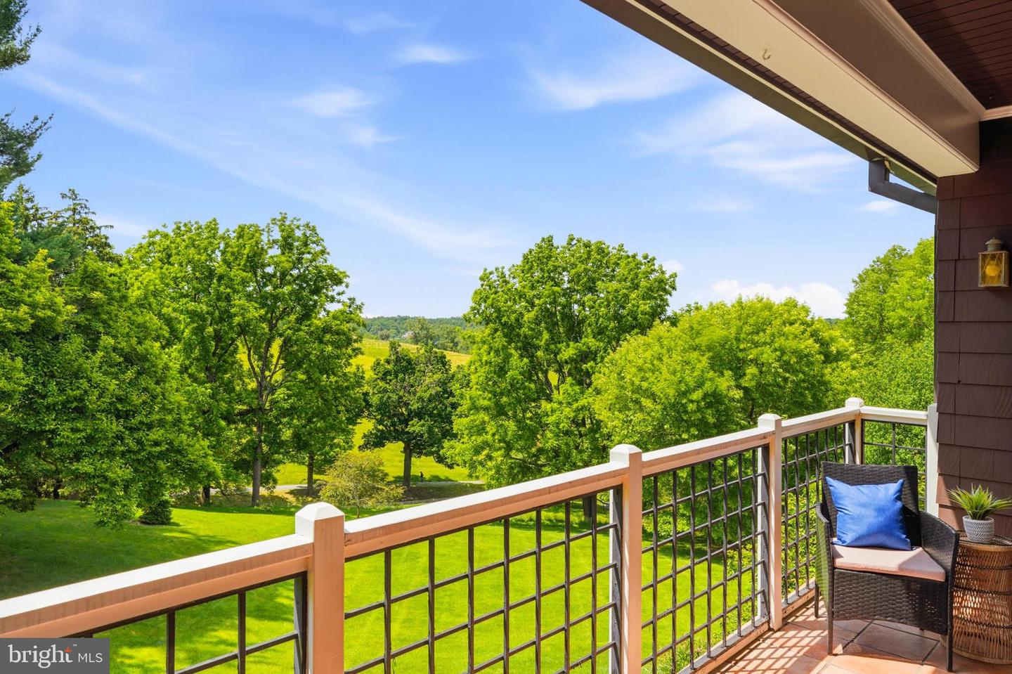 11 Devon Hill Road #b8 Property Photo 4