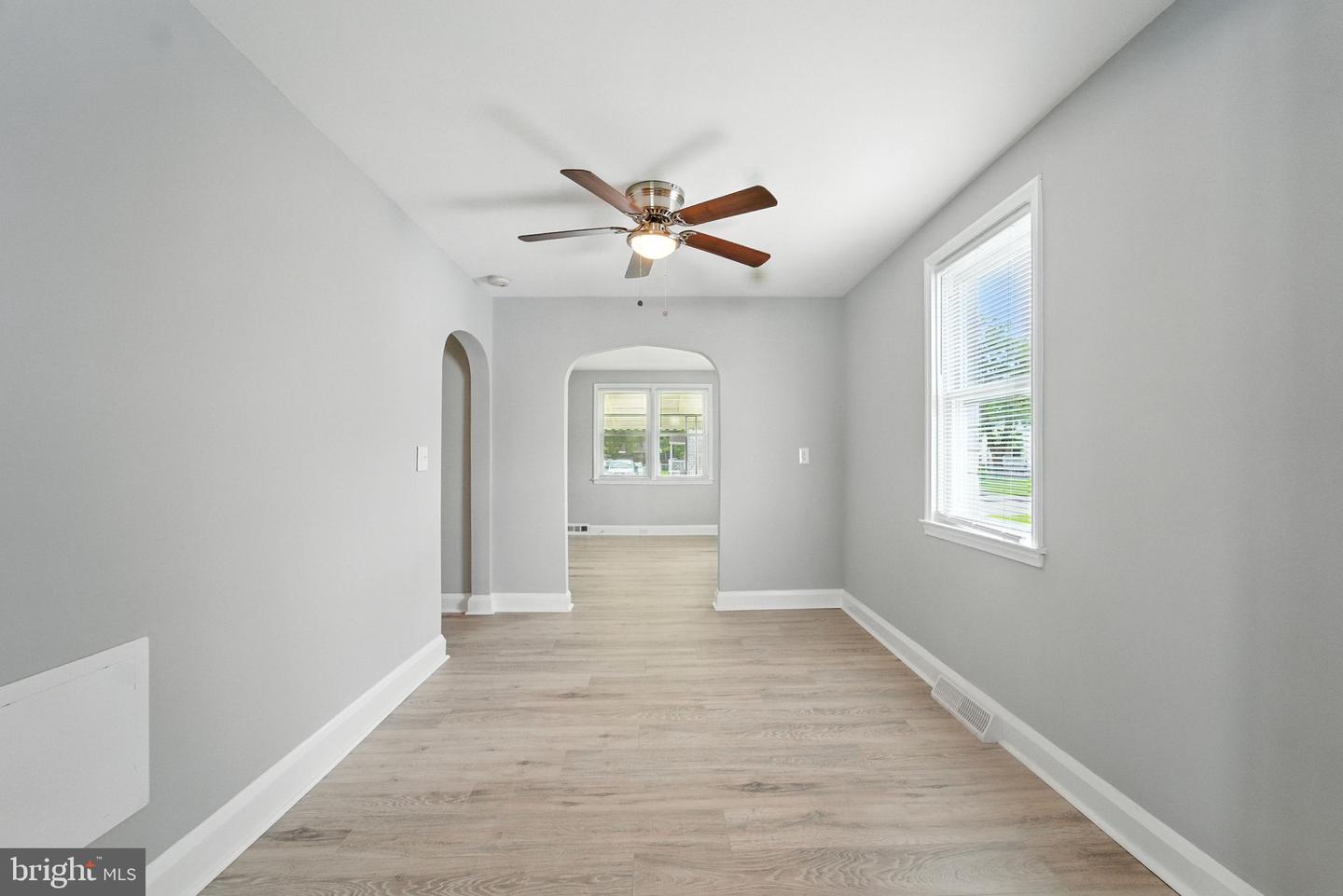 1608 Howard Property Photo 12