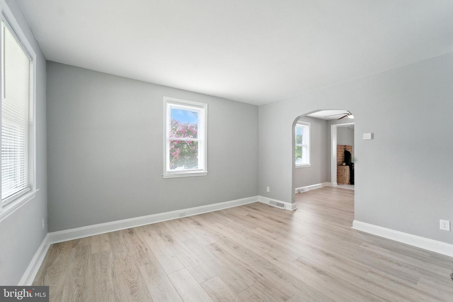 1608 Howard Property Photo 21
