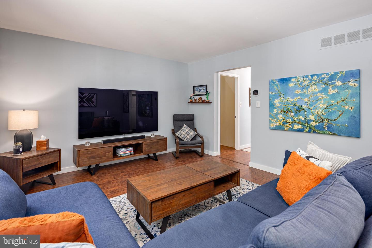 33 Strabane Ct Property Photo 8