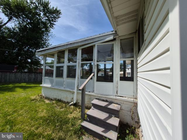 3722 Brenbrook Dr Property Photo 4
