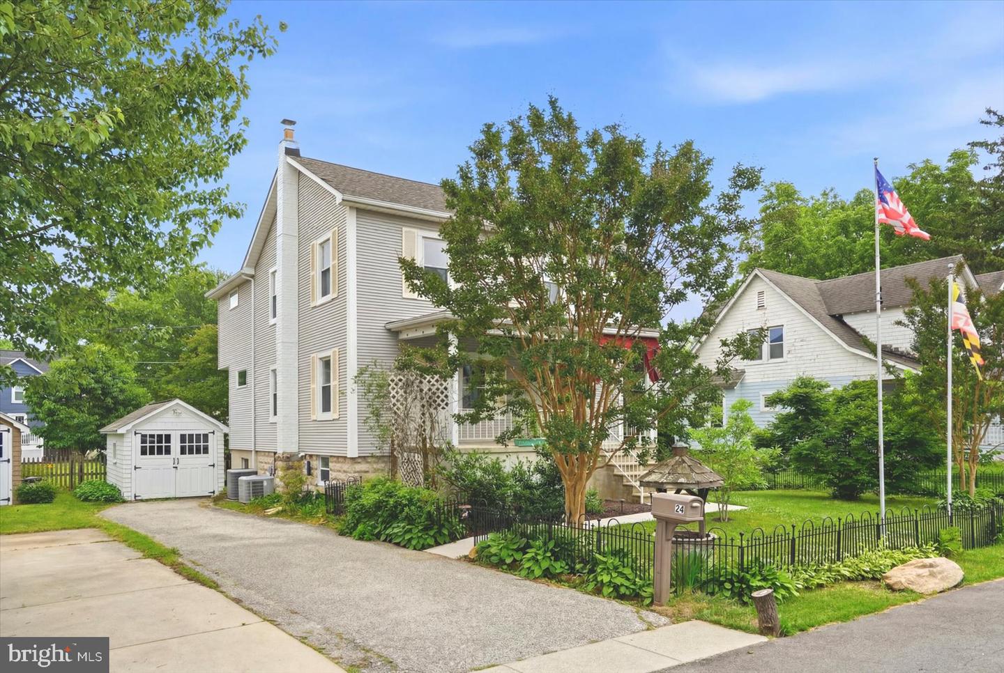 24 Normal Ter Property Photo 2