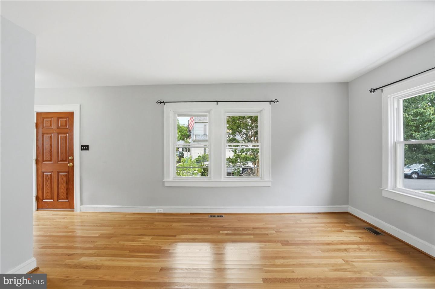 24 Normal Ter Property Photo 5