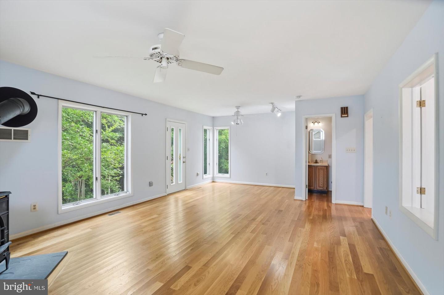 24 Normal Ter Property Photo 17