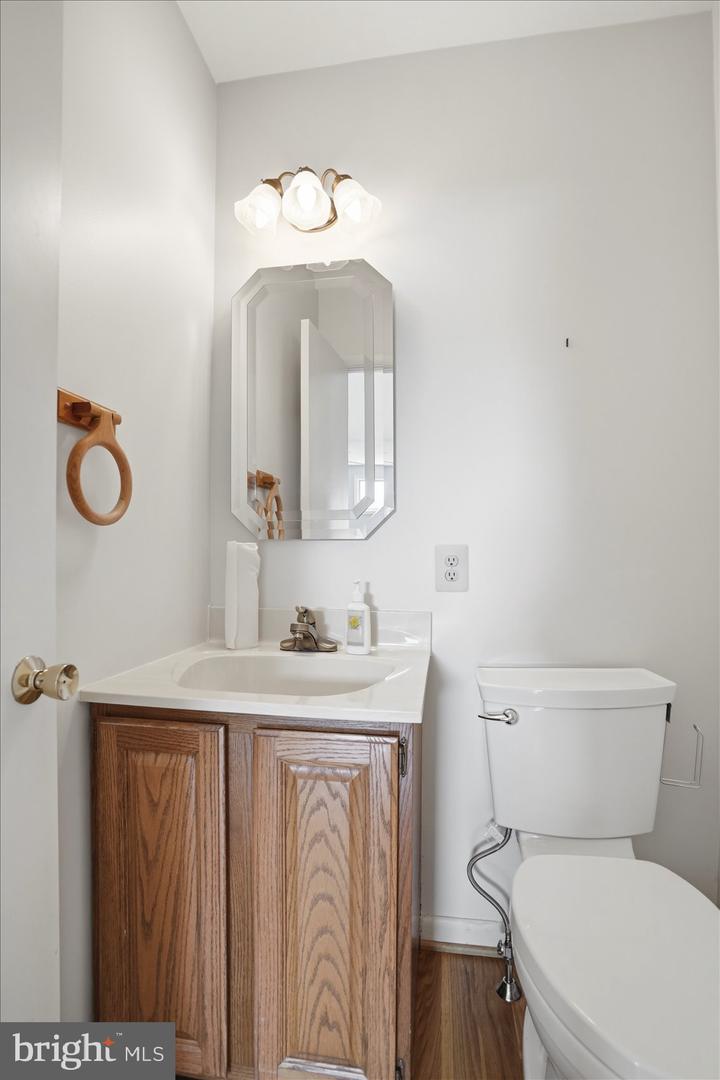 24 Normal Ter Property Photo 19