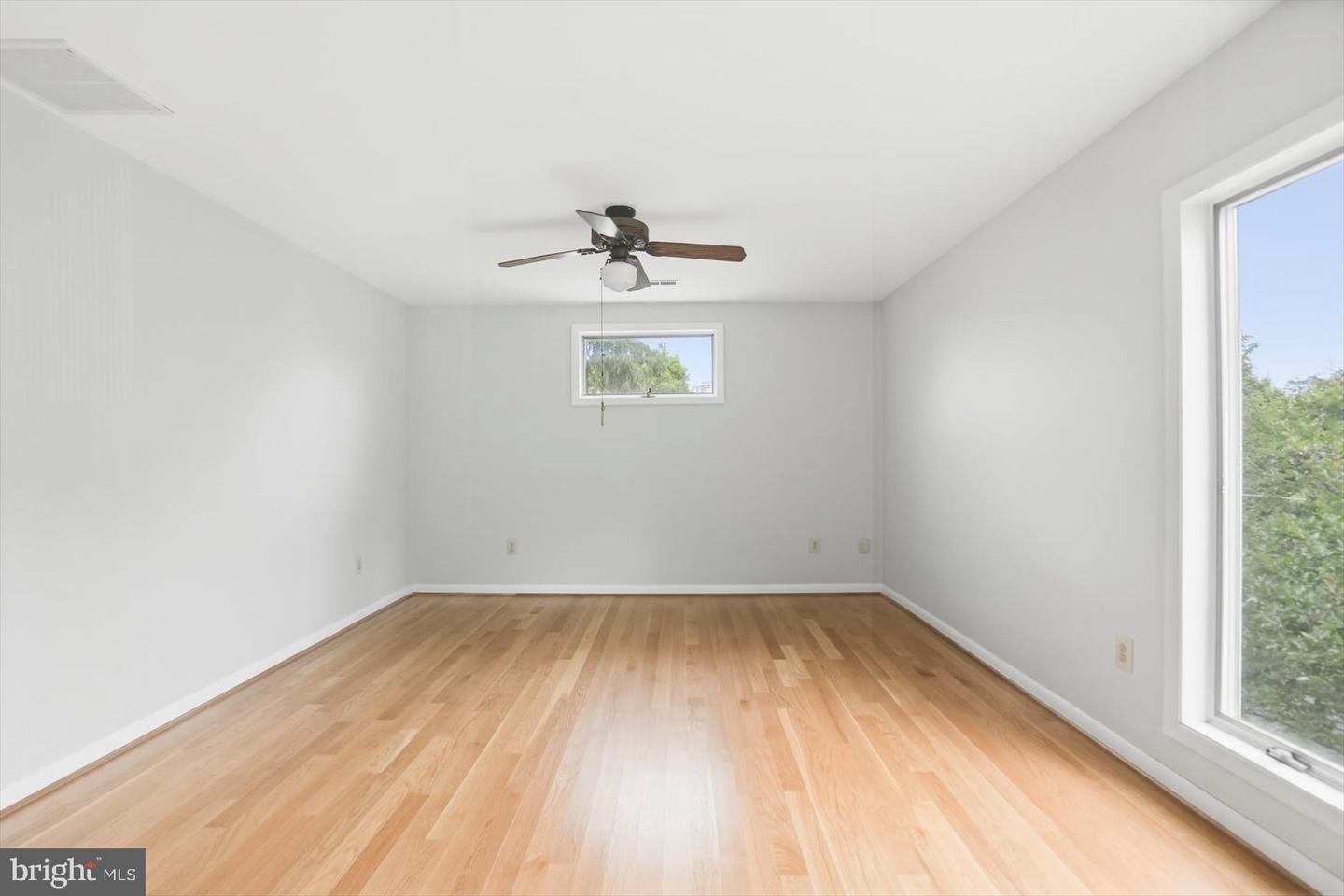 24 Normal Ter Property Photo 24