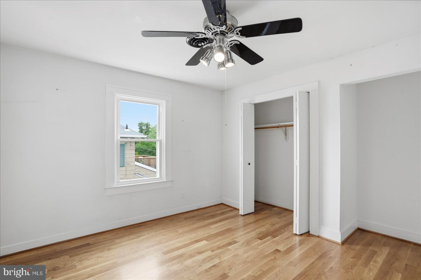24 Normal Ter Property Photo 28