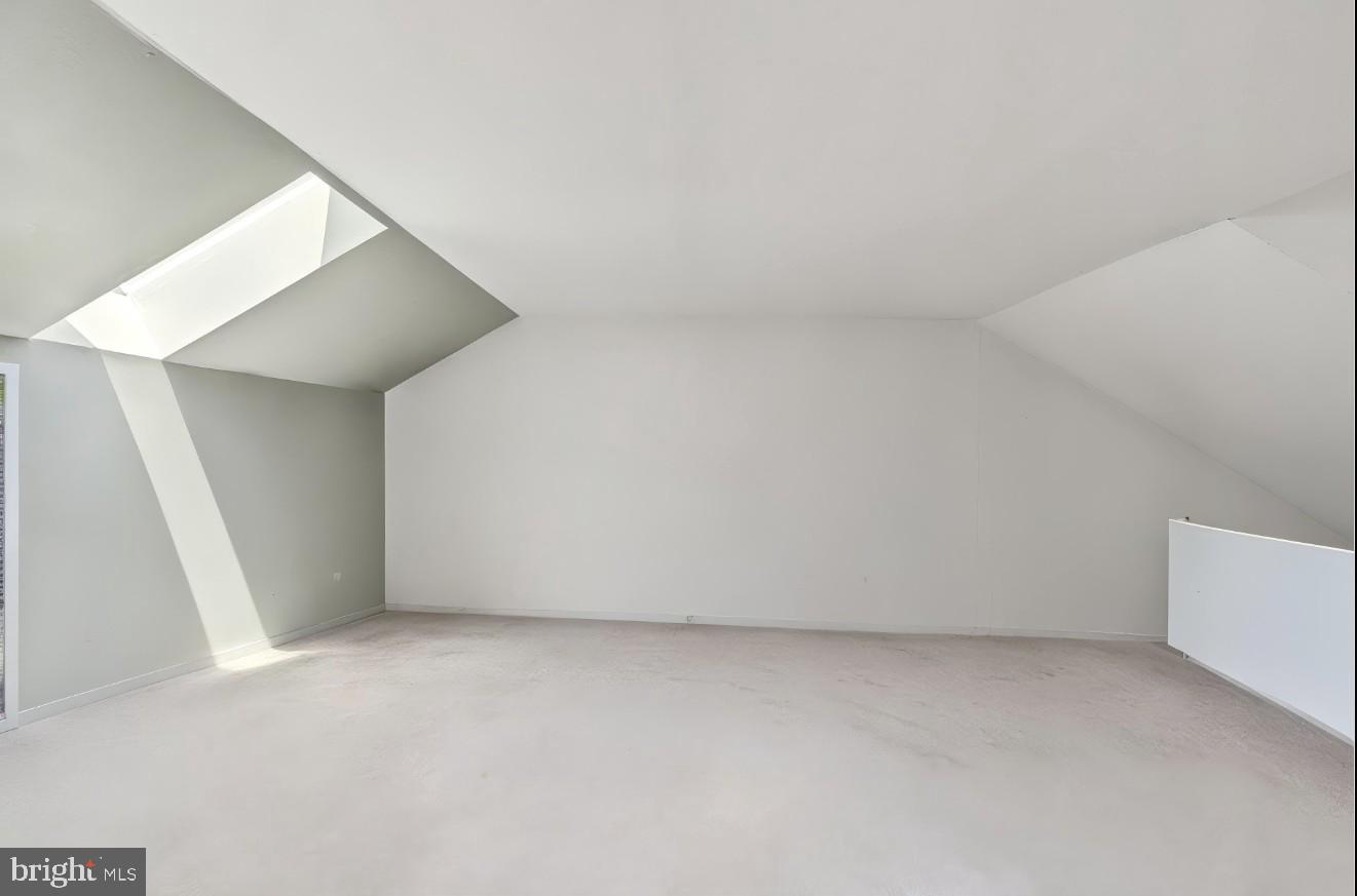 7 Far Corners Loop Property Photo 12