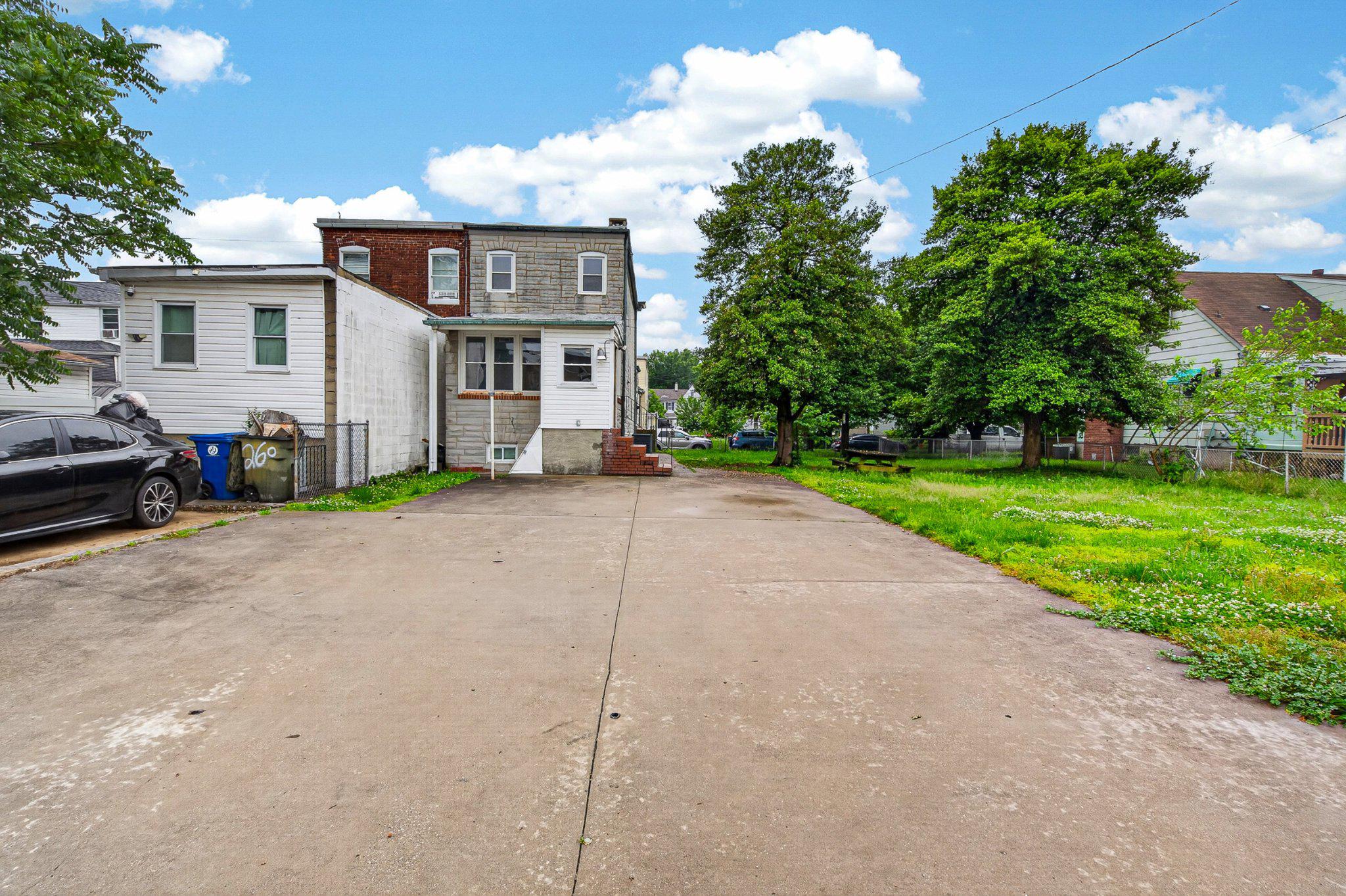 262 Colgate Ave Property Photo 36