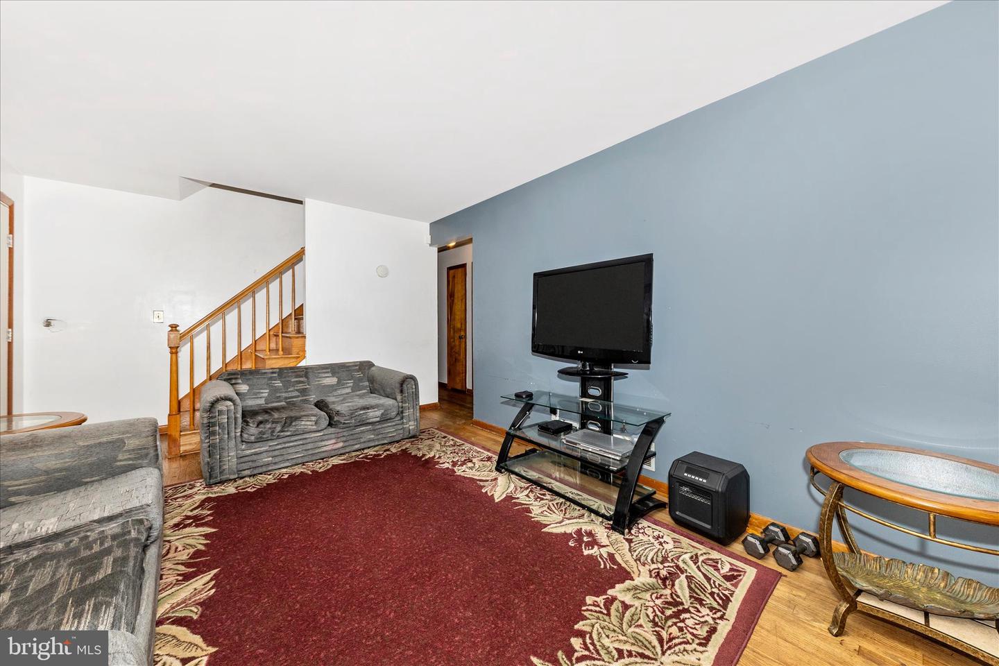 8018 Sagramore Rd Property Photo 7