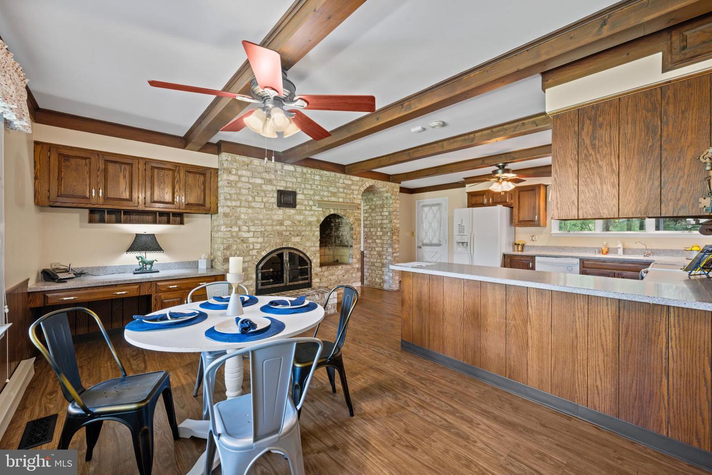 6 Stonehurst Rd Property Photo 14