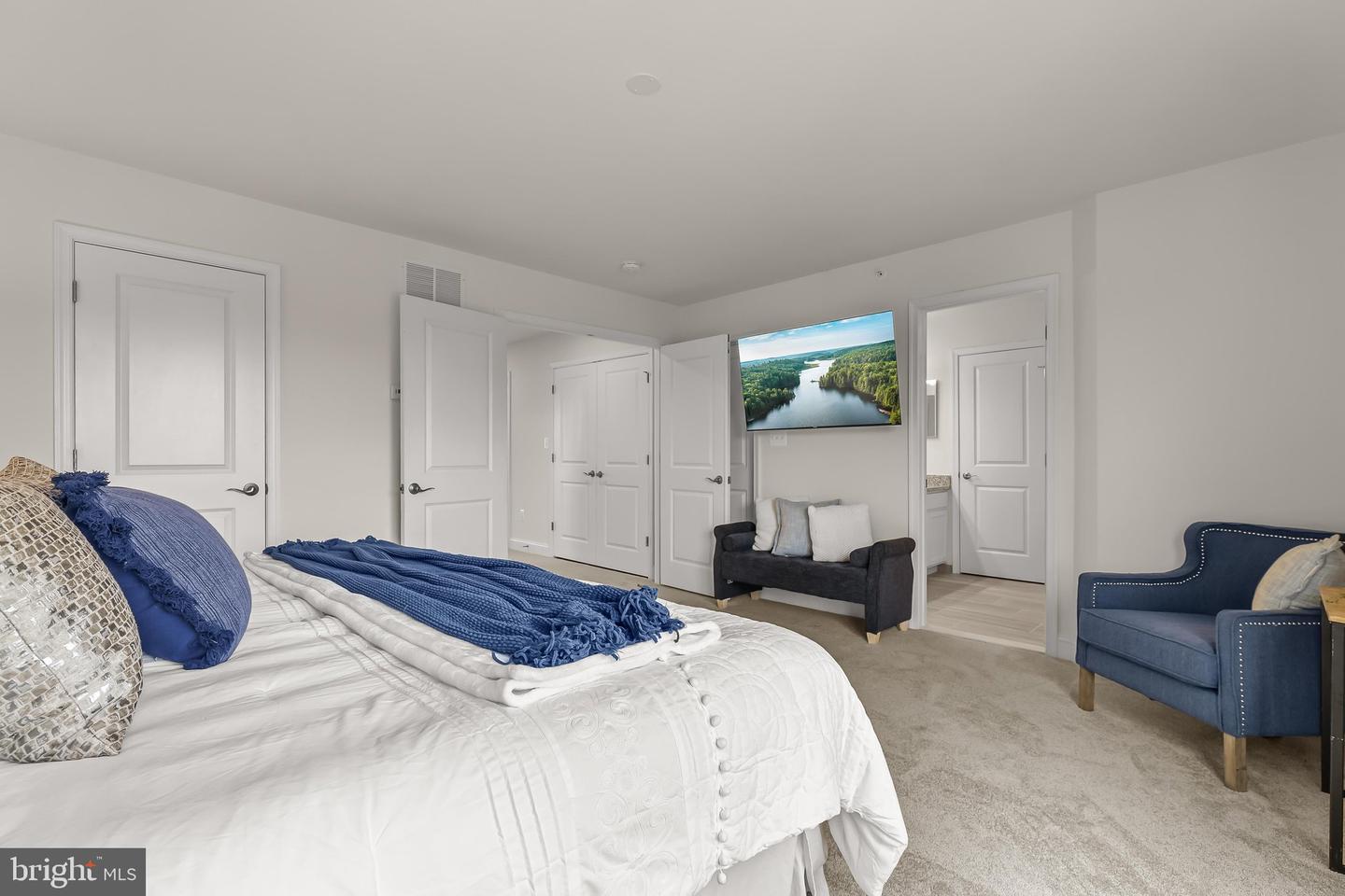 3 Greensborough Rd Property Photo 18