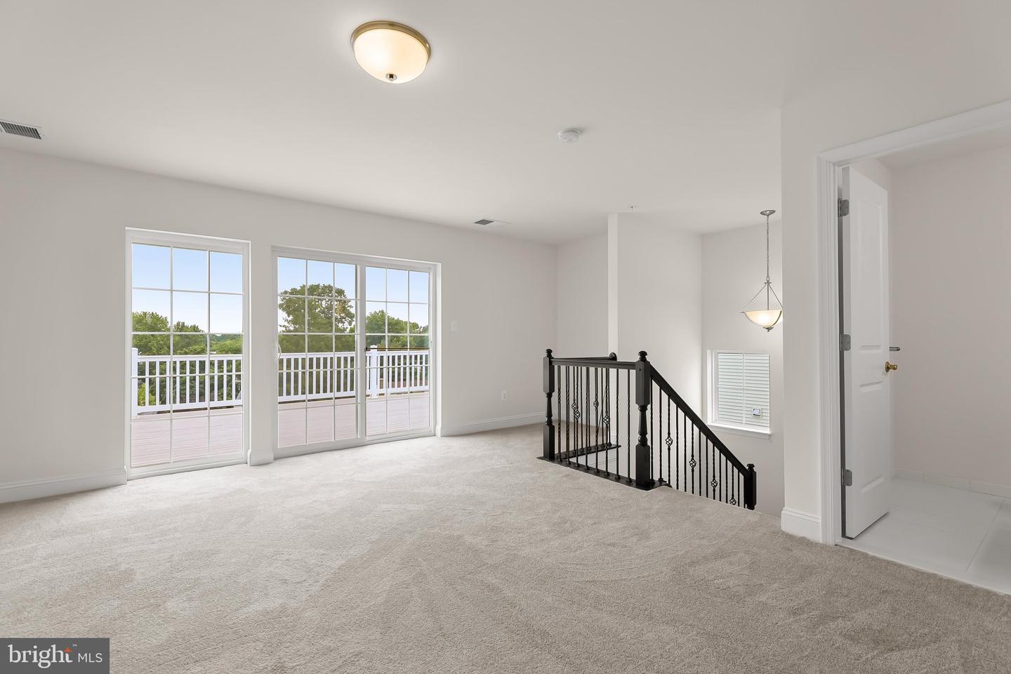 3 Greensborough Rd Property Photo 28