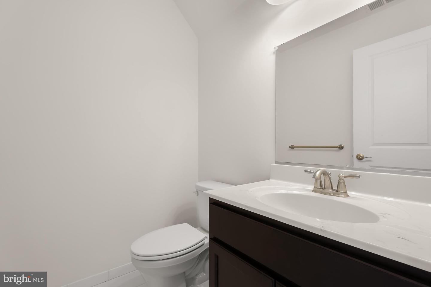3 Greensborough Rd Property Photo 29