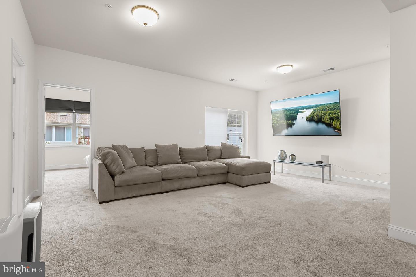3 Greensborough Rd Property Photo 34
