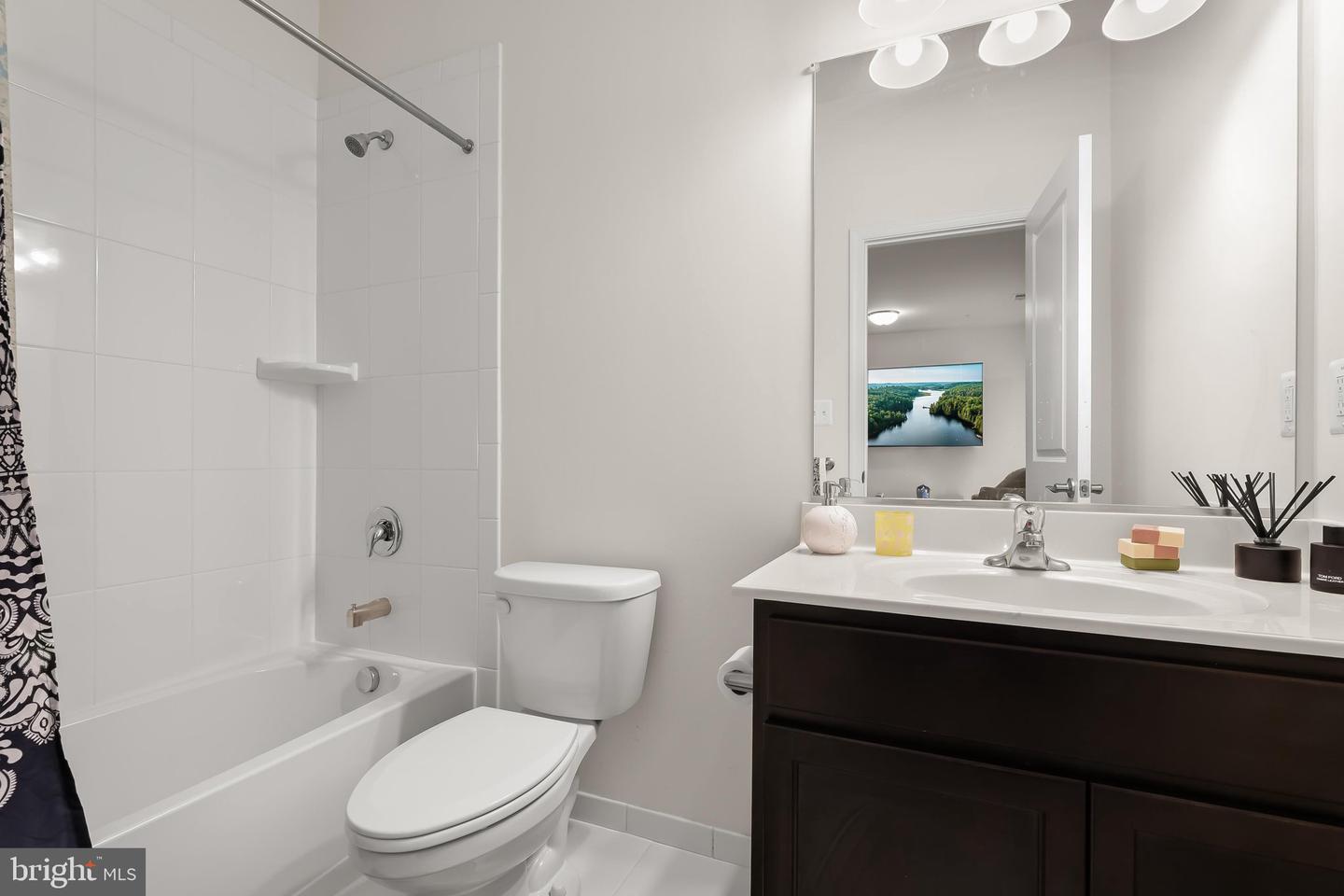 3 Greensborough Rd Property Photo 37