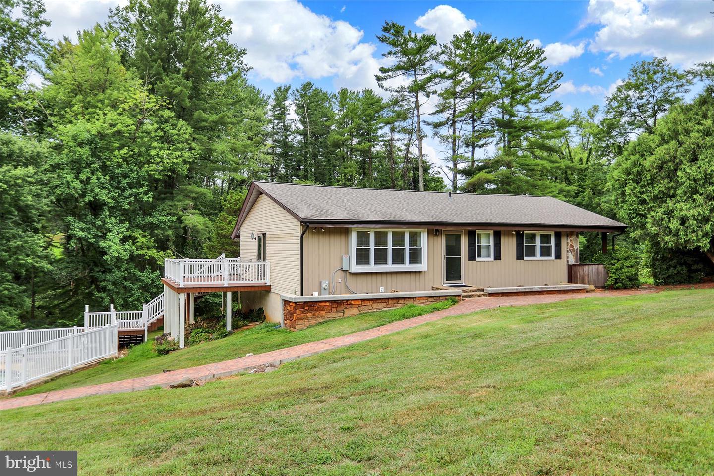 4538 Long Green Rd Property Photo 3